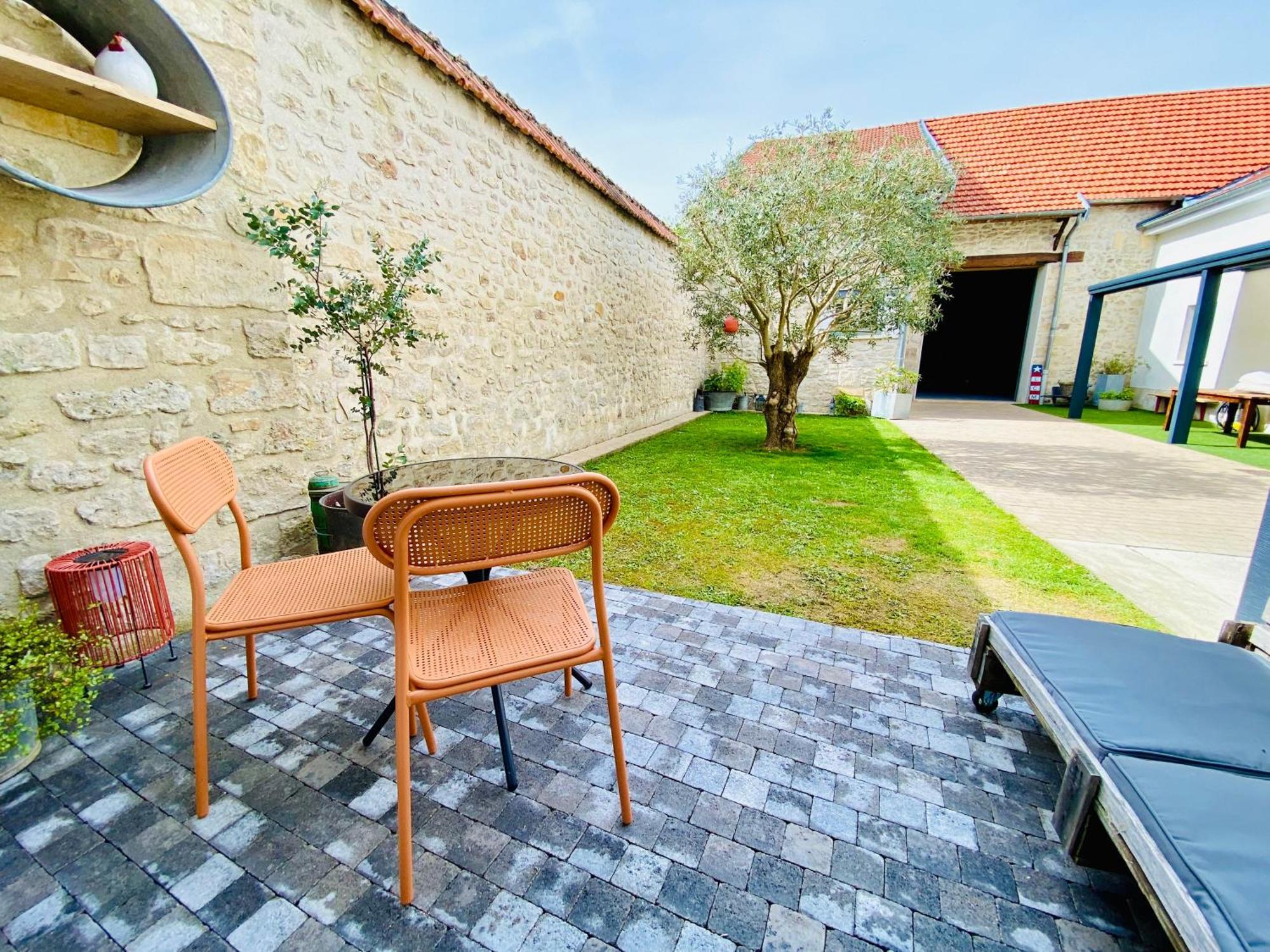 Studio D'Hotes Avec Piscine « Le Clos N°6 » Cormicy Bagian luar foto